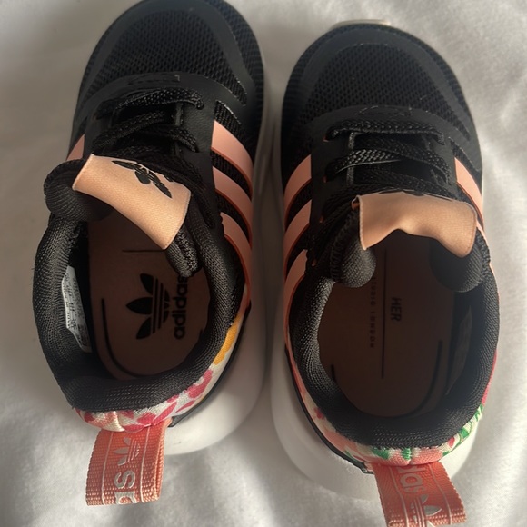 Adidas Toddler Original Smooth Runners - Picture 7 of 8